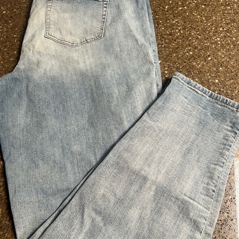Torrid Distressed Boyfriend Plus Size Light Blue Jeans Size 22R Back to School